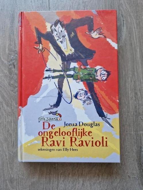 Jozua Douglas - De ongelooflijke Ravi Ravioli, Boeken, Kinderboeken | Jeugd | 10 tot 12 jaar, Zo goed als nieuw, Ophalen