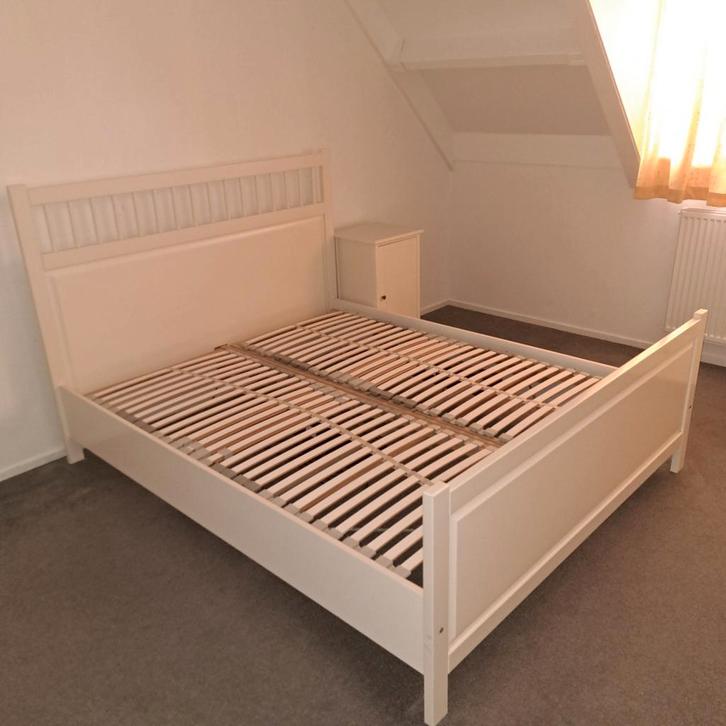 Ikea Hemnes 160x200 bed met electrische bodems, Huis en Inrichting, Slaapkamer | Bedden, Zo goed als nieuw, Tweepersoons, 160 cm