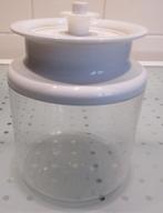 Tupperware vacuum bewaarpot 0,5 liter met drukknopsysteem, Ophalen of Verzenden, Zo goed als nieuw, Wit, Bus of Trommel