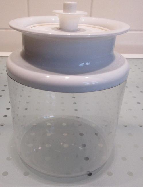 Tupperware vacuum bewaarpot 0,5 liter met drukknopsysteem, Huis en Inrichting, Keuken | Tupperware, Zo goed als nieuw, Bus of Trommel