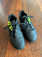 Voetbalschoenen maat 35, Sport en Fitness, Voetbal, Maat XS of kleiner, Schoenen, Ophalen of Verzenden, Zo goed als nieuw