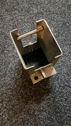 Zwaar disselslot te koop, Ophalen