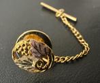 Gouden pin voor das of knoopsgat met wijn rank motieven, Minder dan 4 cm, Nieuw, Ophalen of Verzenden, Goud
