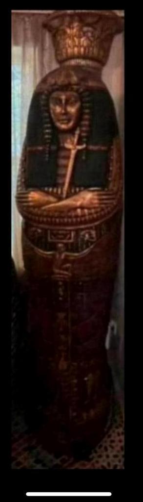 Prachtige  Unieke Egyptische Sarcofaag Kast 1m95cm beschikbaar voor biedingen