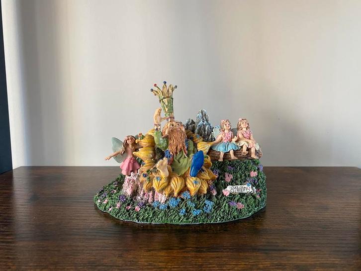 Efteling miniatuur beeldje Oberon met elfjes, Verzamelen, Efteling, Zo goed als nieuw, Beeldje of Poppetje, Ophalen