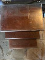 Bijzet tafeltjes, Ophalen