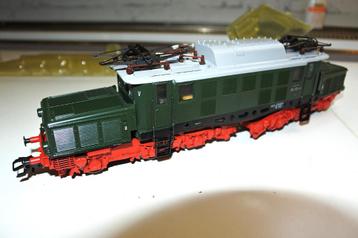 Märklin 3335 Elektrische locomotief BR 254 'Duitse Krokodil beschikbaar voor biedingen