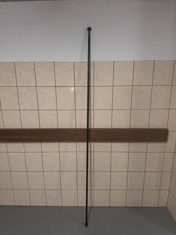 Ikea RÄCKA beschikbaar voor biedingen
