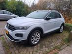 Volkswagen T-Roc 1.5 TSI 150pk 2018 Wit, Auto's, Voorwielaandrijving, 4 cilinders, Leder en Stof, Wit