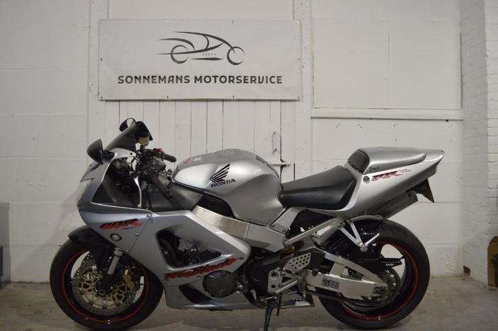 Honda CBR900RR Fireblade 2001, Motoren, Motoren | Honda, Bedrijf, Super Sport, meer dan 35 kW, 4 cilinders, Motorrijbewijs A, LED Verlichting