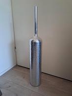 Mooie super hoge metalen vaas nieuw, Huis en Inrichting, Woonaccessoires | Vazen, Ophalen, Nieuw