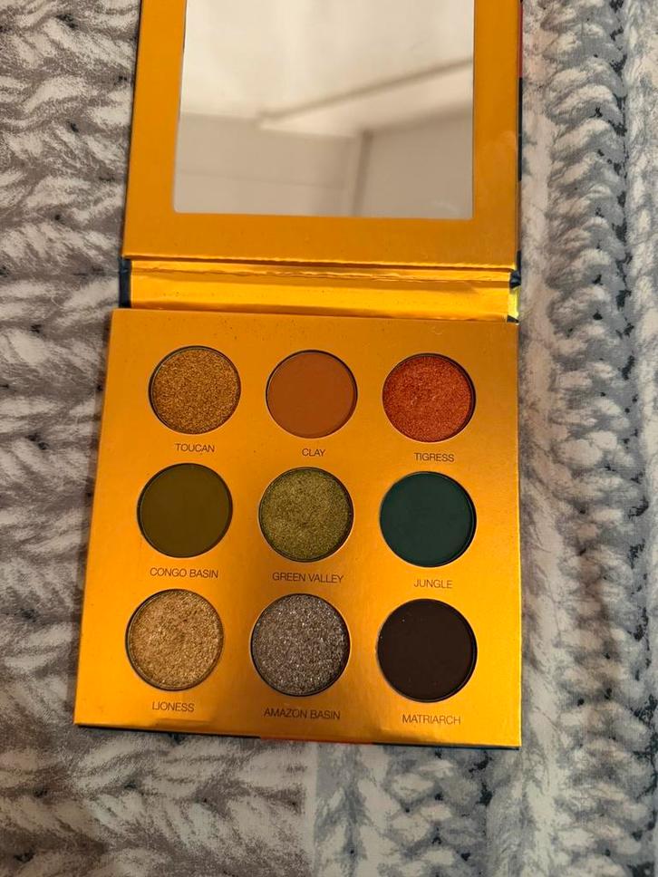 Coloured Raine Safari Raine eyeshadow palette, Sieraden, Tassen en Uiterlijk, Uiterlijk | Cosmetica en Make-up, Zo goed als nieuw