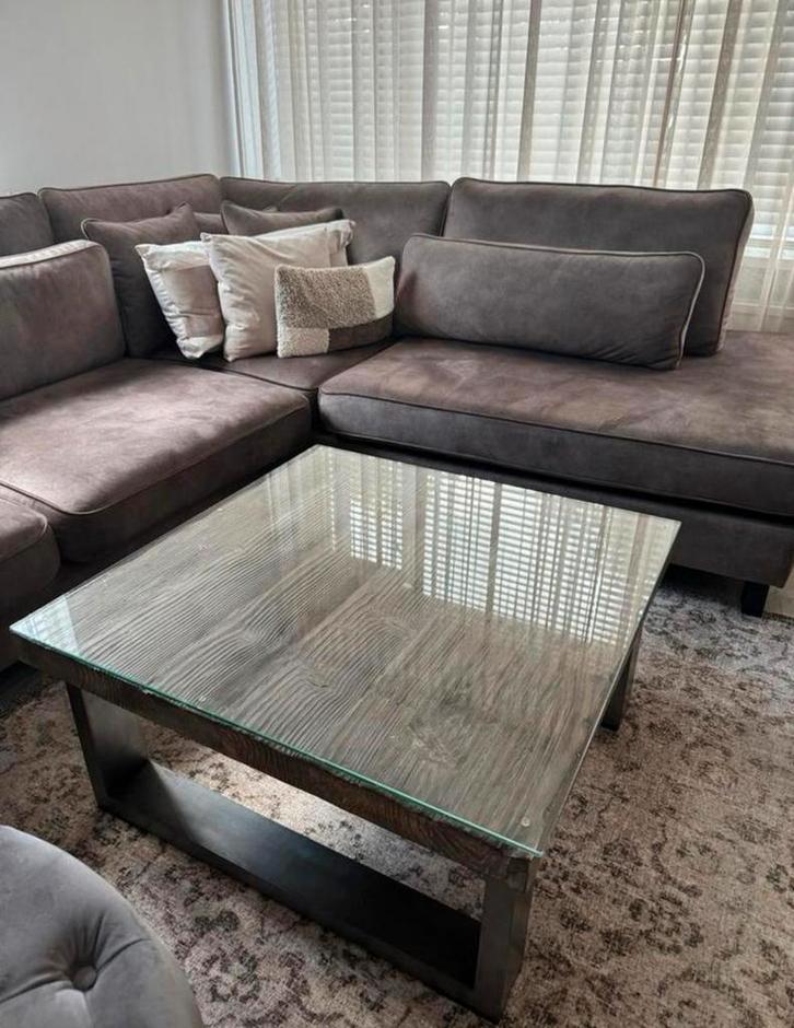 Salontafel met glazen glasplaat, Huis en Inrichting, Complete inboedels, Ophalen