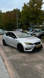 Seat Leon 1.8 TSI 132KW/180PK Dsg-7 2013 Grijs, Auto's, Seat, 1227 kg, Zwart, 4 cilinders, Leder