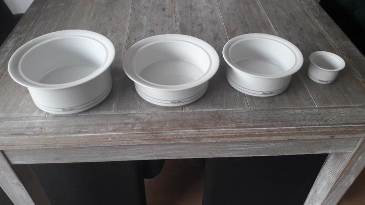 Servies mosa maastricht pieter stockmans fantasy rialto, Huis en Inrichting, Keuken | Servies, Zo goed als nieuw, Schaal of Schalen