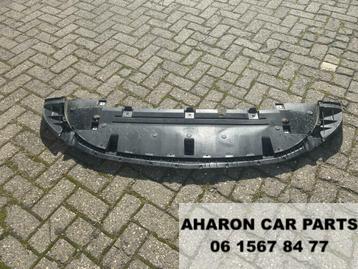 GLA H247 AMG Bodemplaat Voorbumper plaat A2478857205 Ori 854 beschikbaar voor biedingen