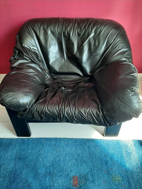 Leren/houten Leolux fauteuil, design '70 jaren, Huis en Inrichting, Fauteuils, Gebruikt, Hout, Leer, Stof, 75 tot 100 cm, 75 tot 100 cm