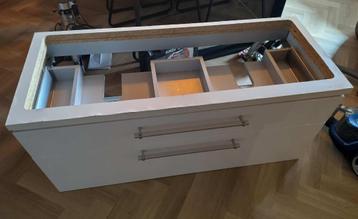 Onderkast badkamer meubel beschikbaar voor biedingen