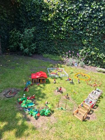 Playmobil manege beschikbaar voor biedingen