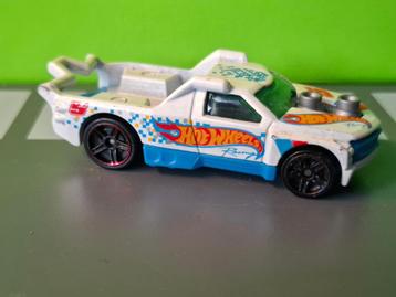 Hotwheels - Fig Rig [wit] 1/60 beschikbaar voor biedingen