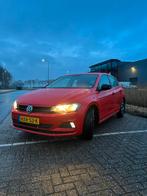 Volkswagen Polo 75pk 2018 Rood Stoelverwarming, Auto's, Volkswagen, 1005 kg, Stof, Handgeschakeld, Particulier