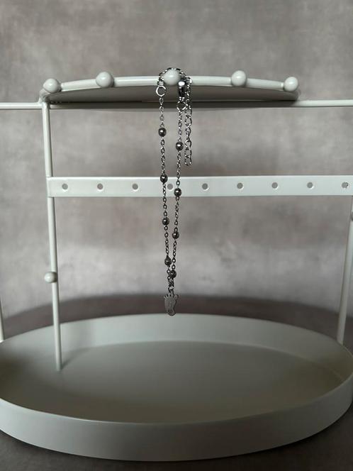 Armband met een initiaal bedel, Sieraden, Tassen en Uiterlijk, Armbanden, Nieuw, Ophalen of Verzenden