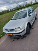 Volkswagen Golf 2002 Grijs nw apk, 47 €/maand, Te koop, Zilver of Grijs, Geïmporteerd