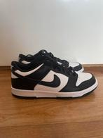 Nike dunk low zwart wit maat 37,5, Ophalen, Wit, Nike, Sneakers of Gympen