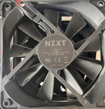 5x NZXT fans beschikbaar voor biedingen