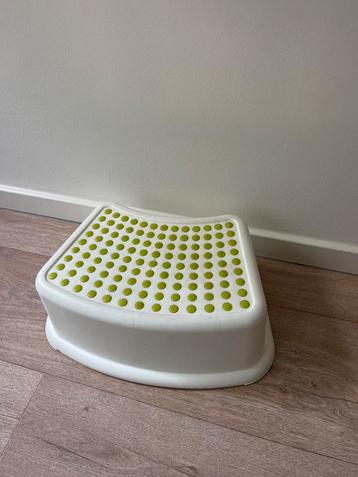 2x IKEA Opstapje beschikbaar voor biedingen