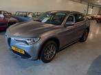 Alfa Stelvio, Beige, Vierwielaandrijving, Particulier, Dealer onderhouden