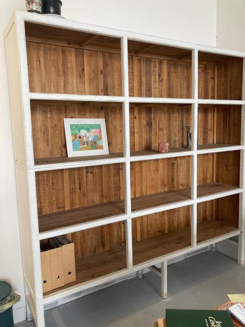 Houten kast / vakkenkast, Huis en Inrichting, Kasten | Boekenkasten, Zo goed als nieuw, 200 cm of meer, 200 cm of meer, 25 tot 50 cm