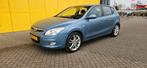 Hyundai i30 1.6 5drs Luxe i-Catcher uitvoering  Blauw, Voorwielaandrijving, 4 cilinders, Blauw, Handgeschakeld