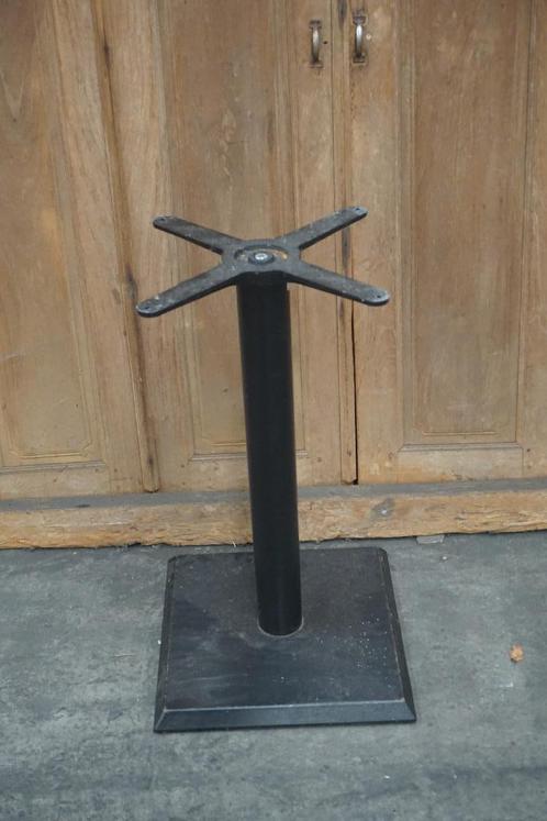 Satelliet tafelpoot, Huis en Inrichting, Tafelonderdelen, Gebruikt, Tafelpoot, 50 tot 100 cm, 50 tot 100 cm, Metaal, Ophalen of Verzenden