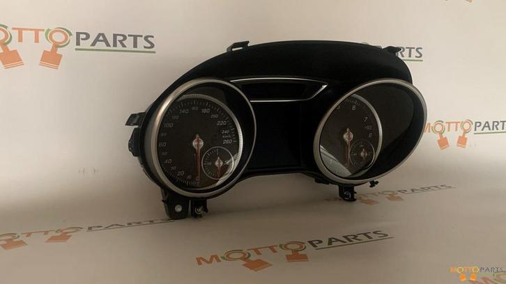 Mercedes-Benz Tellerklok Cockpit A1179009301 - A1179010101, Auto-onderdelen, Dashboard en Schakelaars, Mercedes-Benz, Gebruikt