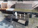 ZWARE MASSIEF HOUTEN TUIN BANK MET BIJ PASSENDE TAFEL., Bank, Ophalen of Verzenden, Zo goed als nieuw, Hout