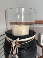 Cilindervaas met kaars en decoratie 25x25 cm, Huis en Inrichting, Woonaccessoires | Vazen, Ophalen, Overige kleuren, Minder dan 50 cm
