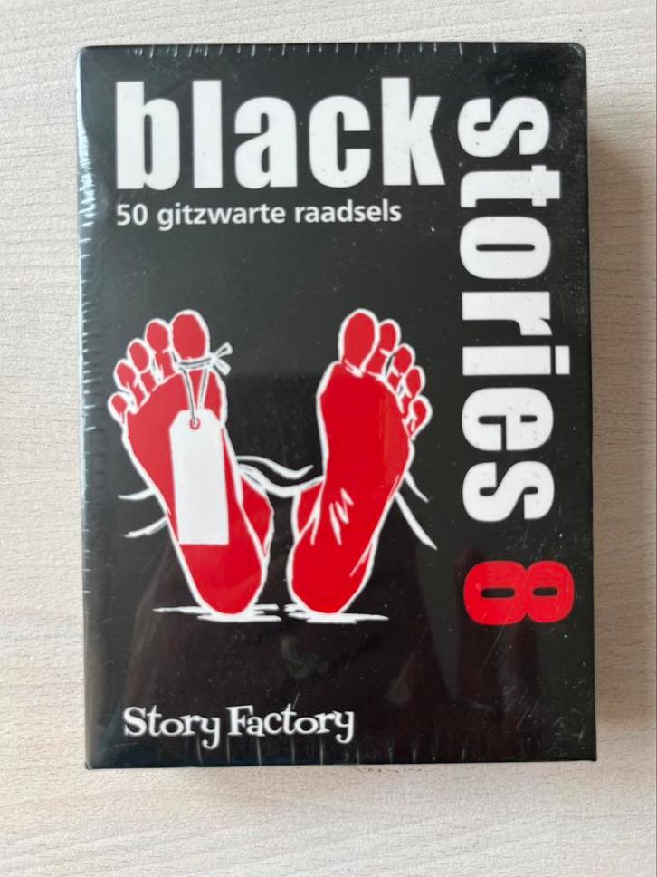 Nieuw in verpakking! Black Stories 8, Hobby en Vrije tijd, Gezelschapsspellen | Kaartspellen, Zo goed als nieuw, Ophalen of Verzenden