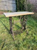 Tuin tafel met Singer onderstel, Ophalen, Gebruikt, Vierkant, Hout