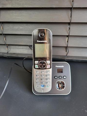Panasonic telefoon met antwoordapparaat  beschikbaar voor biedingen