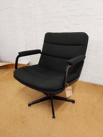 Vintage Artifort fauteuil dutch design stoel draaistoel 