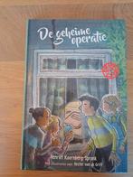 De geheime operatie - Henriët Koornberg-Spronk, Boeken, Ophalen of Verzenden, Zo goed als nieuw, Henriët Koornberg-Spronk, Fictie
