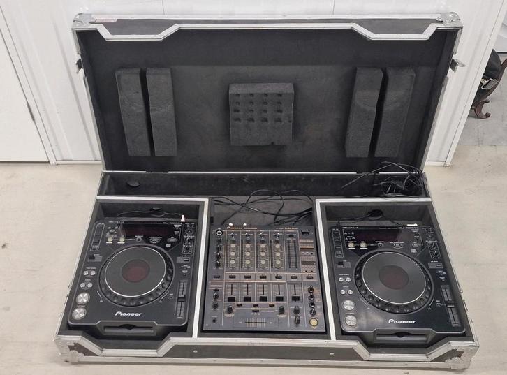 Pioneer DJ-Set - DJM-600 + 2x CDJ-1000 MK2 + Flightcase, Audio, Tv en Foto, Cd-spelers, Gebruikt, Pioneer, Ophalen of Verzenden