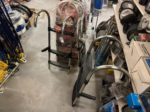 € 35.00 R.V.S. ZWEMTRAP OPVOUWBAAR NAUTIC BOUT ALMERE, Watersport en Boten, Accessoires en Onderhoud, Nieuw, Overige typen, Ophalen