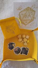 Dungeons & Dragons Gift Set – gele DnD Dobbelstenen Set met, Ophalen of Verzenden, Nieuw
