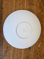 2 x Unifi AC-Pro WiFi 5 Access Point, Computers en Software, Accesspoints, Ophalen of Verzenden, Zo goed als nieuw, Ubiquity UniFi