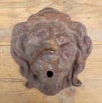 Brocante gietijzeren waterspuwer fontein van een leeuw, Tuin en Terras, Verzenden, Zo goed als nieuw, Gietijzer, Fontein