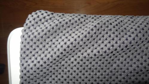 Antraciet kussensloop Xenos blokjes 60x60 en kussen zwart, Huis en Inrichting, Woonaccessoires | Kussens, Zo goed als nieuw, Grijs