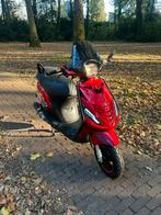 Piaggio zip 2021, Fietsen en Brommers, Scooters | Piaggio, Ophalen, Maximaal 45 km/u, Zip, Zo goed als nieuw