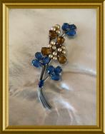 Oude strass broche, bloem, Sieraden, Tassen en Uiterlijk, Antieke sieraden, Ophalen of Verzenden, Overige materialen, Broche